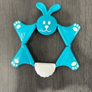 Bunny tether - good condition